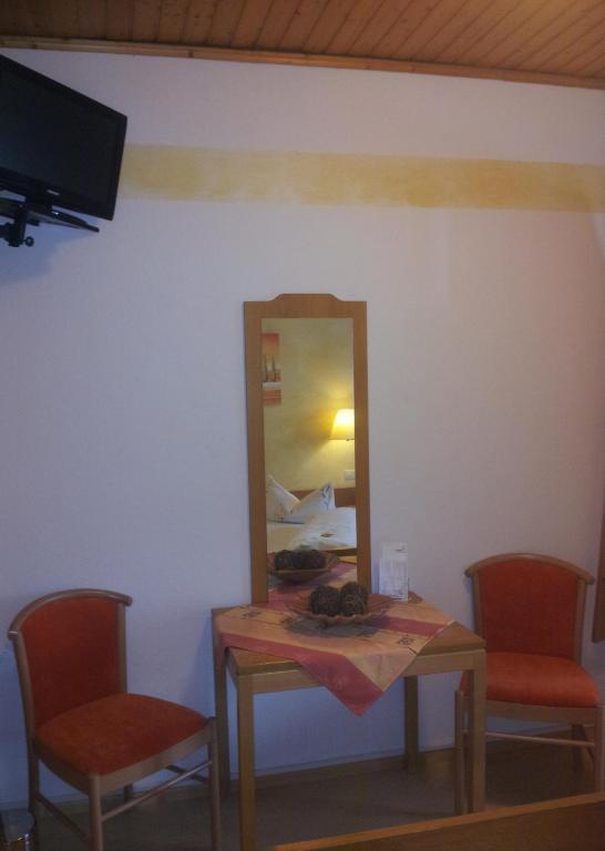 Hotel - Restaurant Hirschen - Werneths Landgasthof Beim Europa- Park Rust Rheinhausen Dış mekan fotoğraf