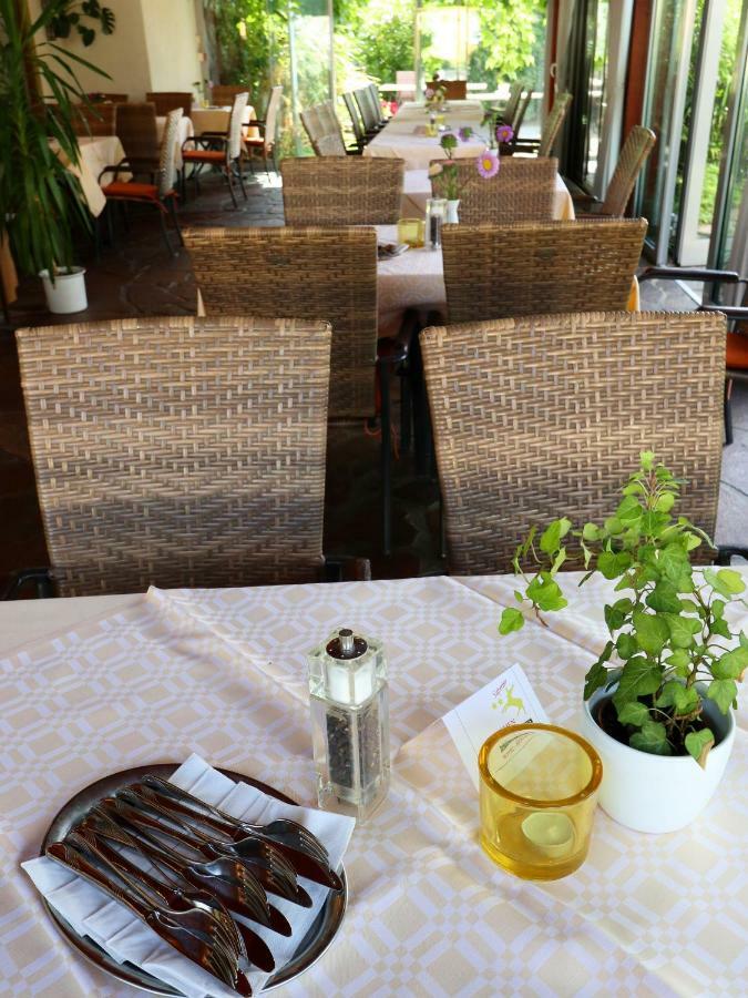 Hotel - Restaurant Hirschen - Werneths Landgasthof Beim Europa- Park Rust Rheinhausen Dış mekan fotoğraf